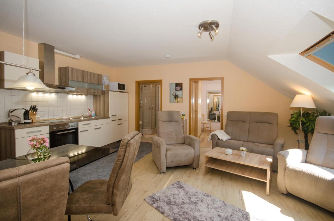 Ferienwohnung Busemann レーア 部屋 写真