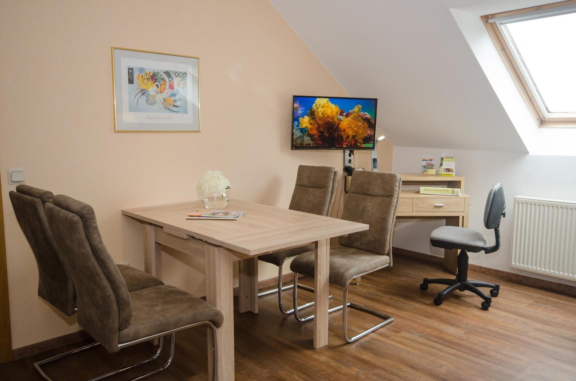 Ferienwohnung Busemann レーア 部屋 写真